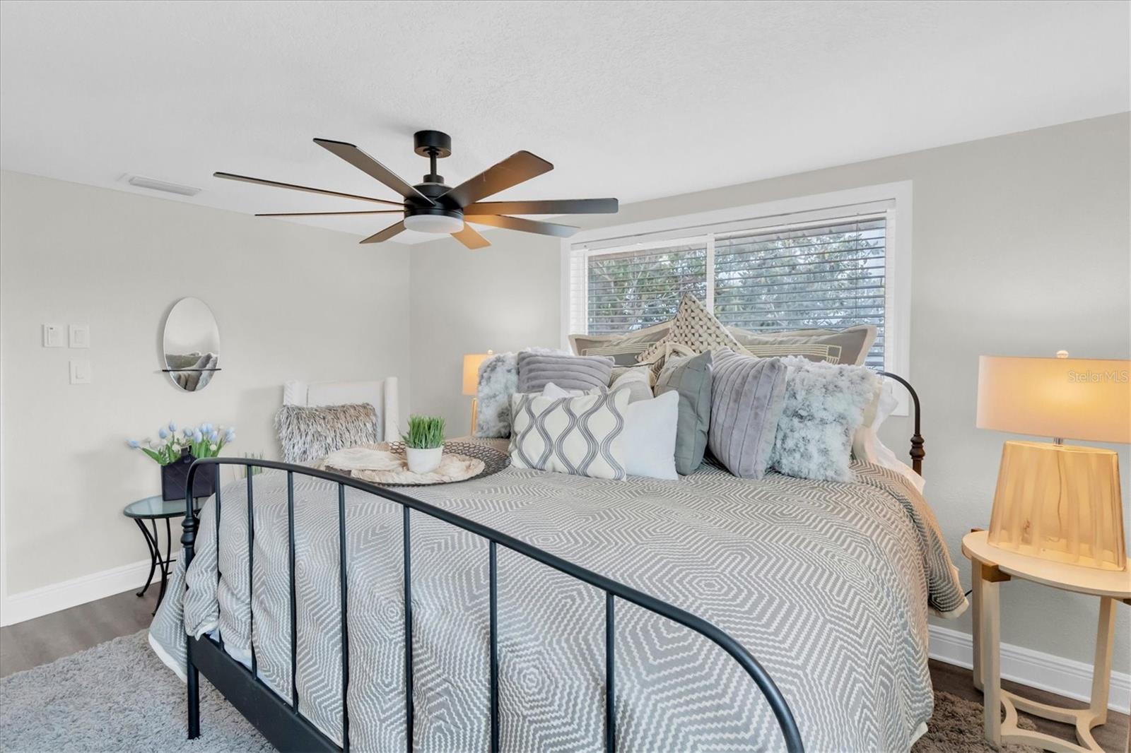 JASMINE LAKES - Residential