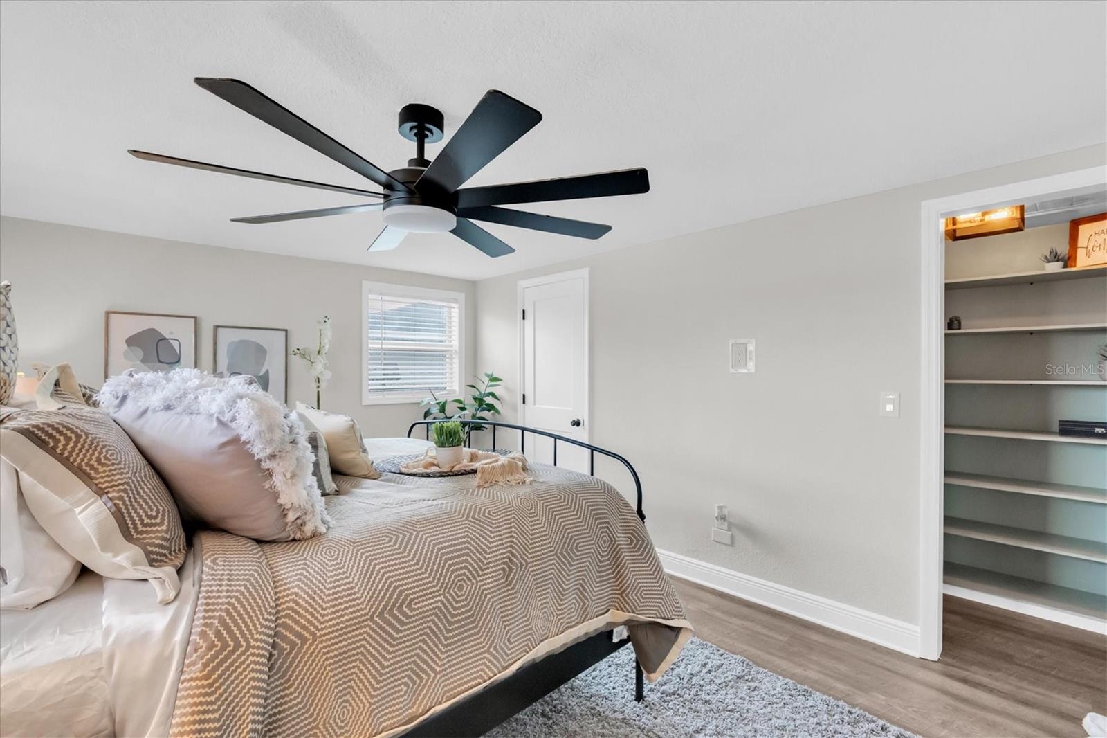 JASMINE LAKES - Residential