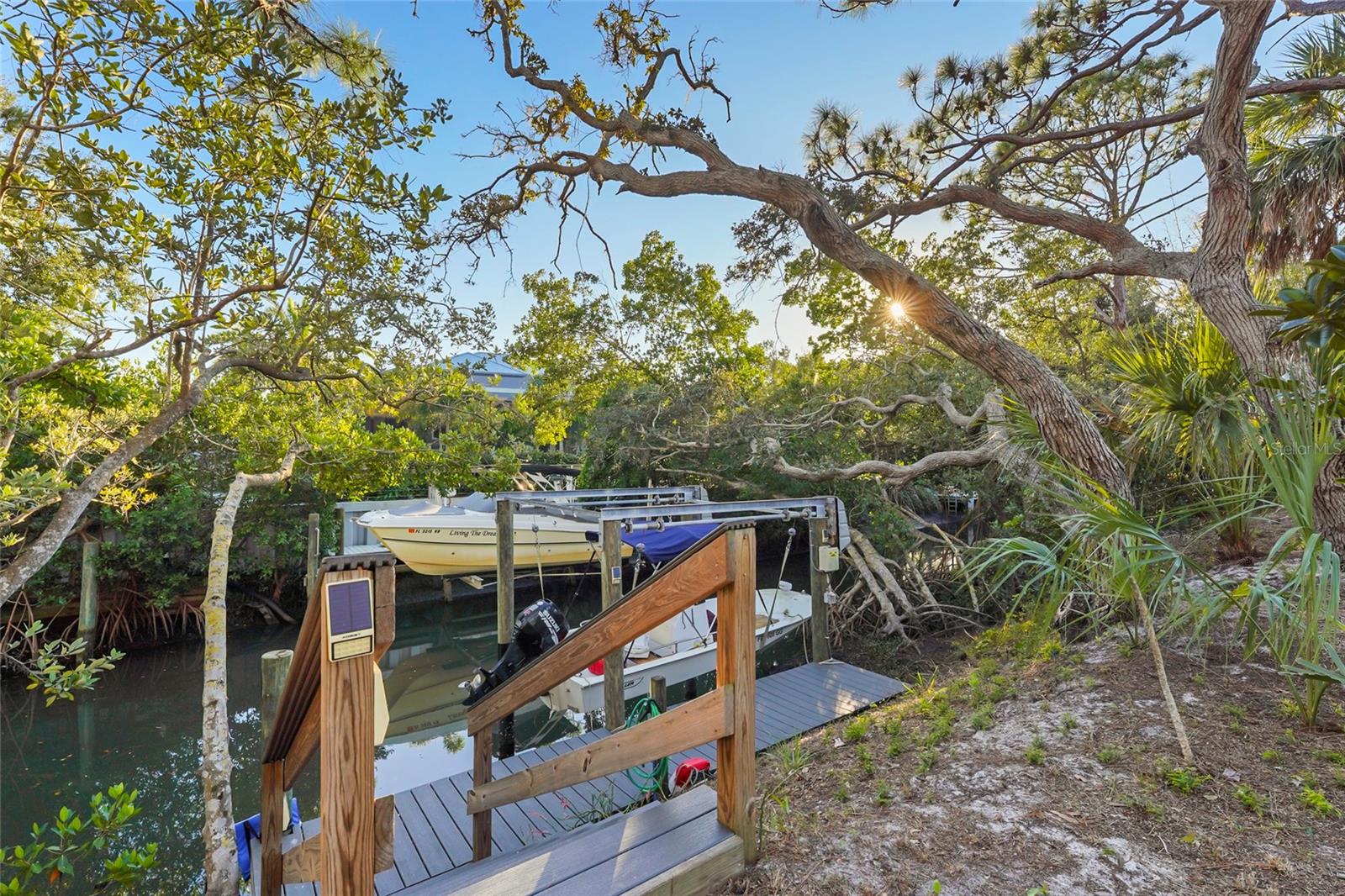 NOKOMIS HEIGHTS SUB - Land