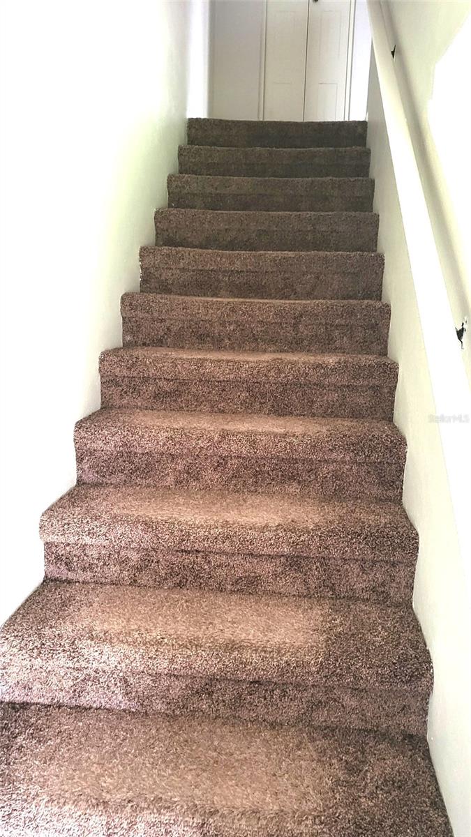 THE TWNHMS AT KENSINGTON PH - Residential Lease