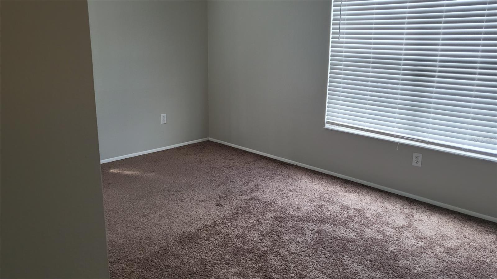 THE TWNHMS AT KENSINGTON PH - Residential Lease