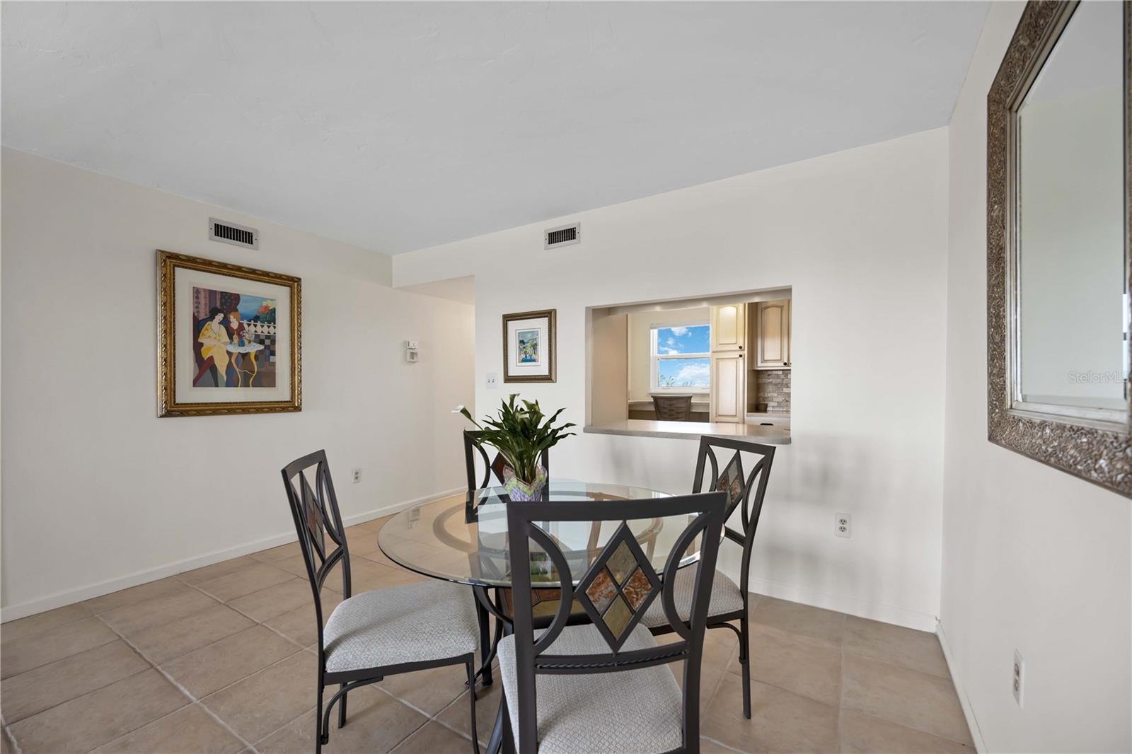 POINTE ON MIDNIGHT PASS - Residential