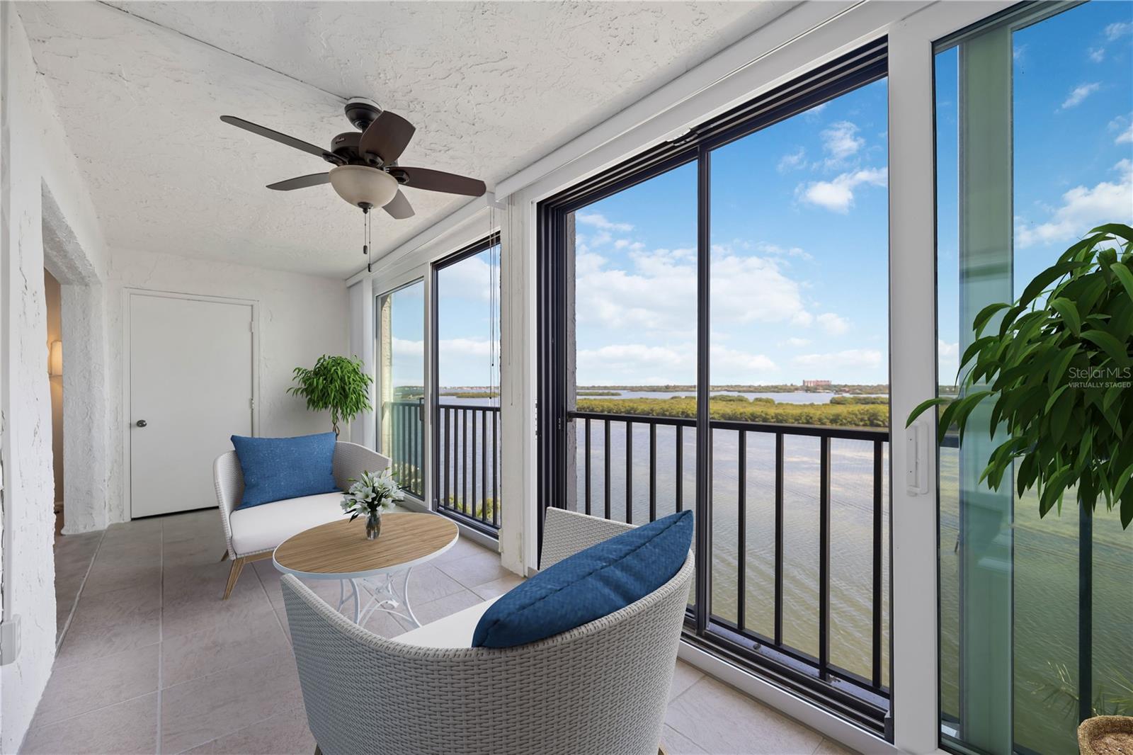 POINTE ON MIDNIGHT PASS - Residential