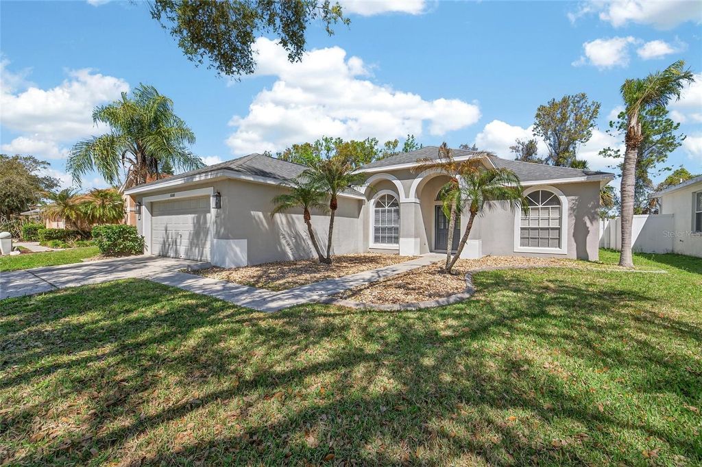 Photo of 10018 Cannon Drive, Riverview, FL 33578 (MLS # TB8486337)