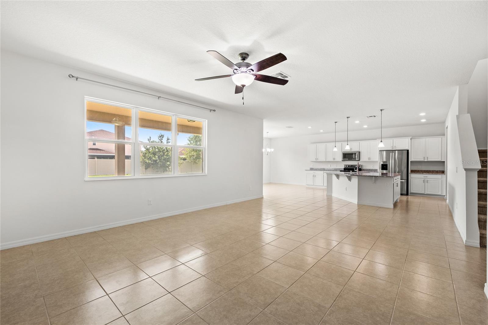 12135 CARSON DRIVE