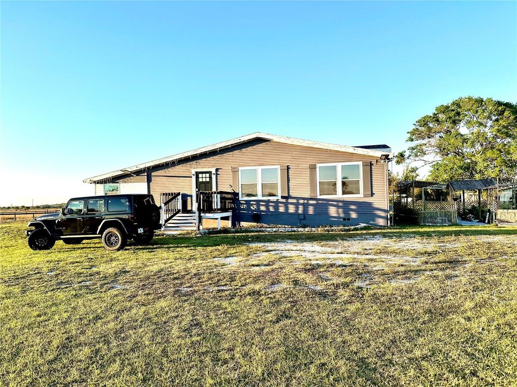 Photo of 35495 Singletary Road, Myakka City, FL 34251 (MLS # A4687955)