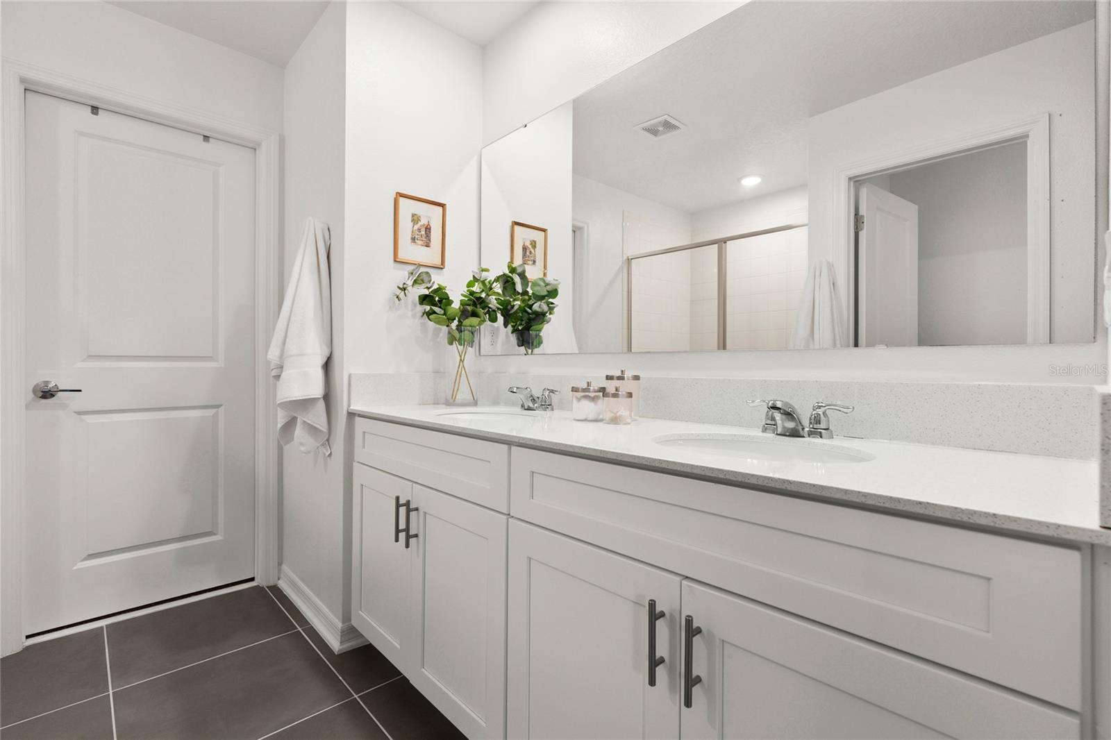 MAJESTIC OAKS PH IV - Residential