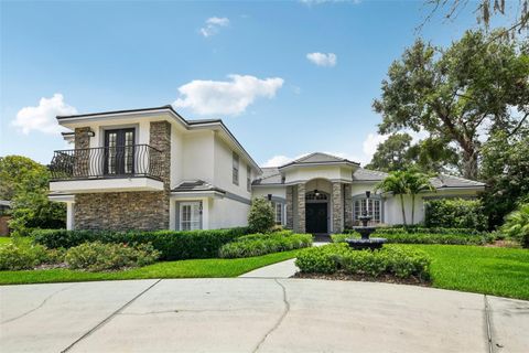 A home in WINTER SPRINGS