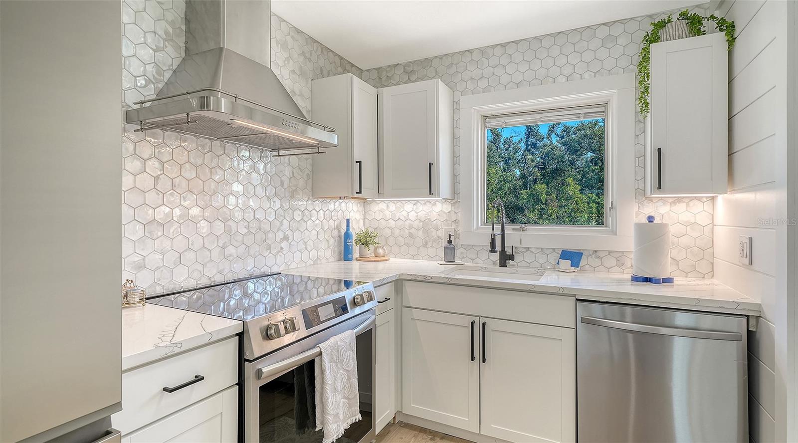 SAINT JUDES APTS - Residential