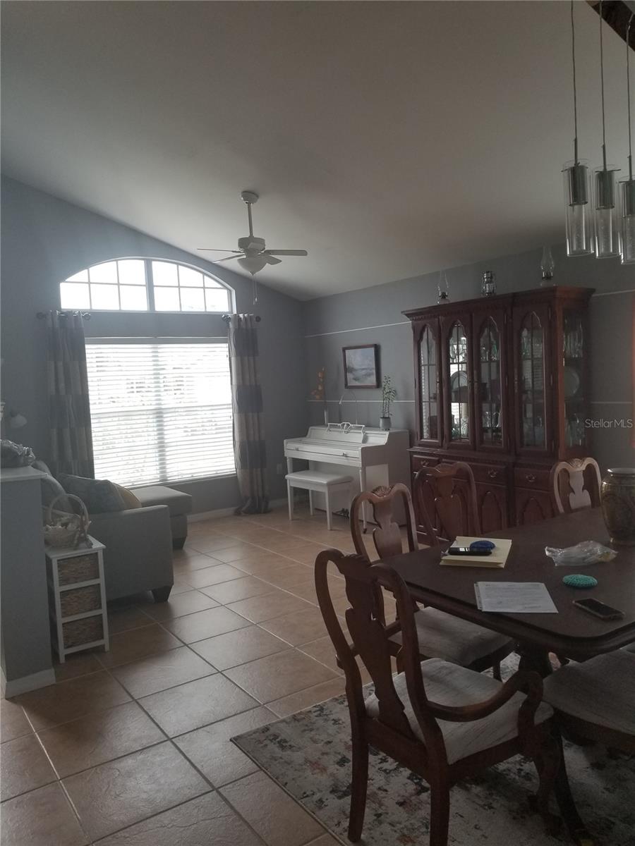 BENTLEY OAKS - Residential