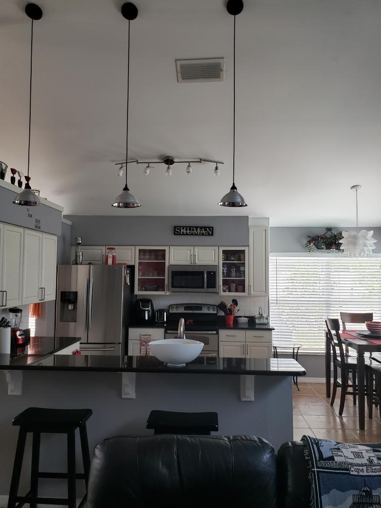 BENTLEY OAKS - Residential