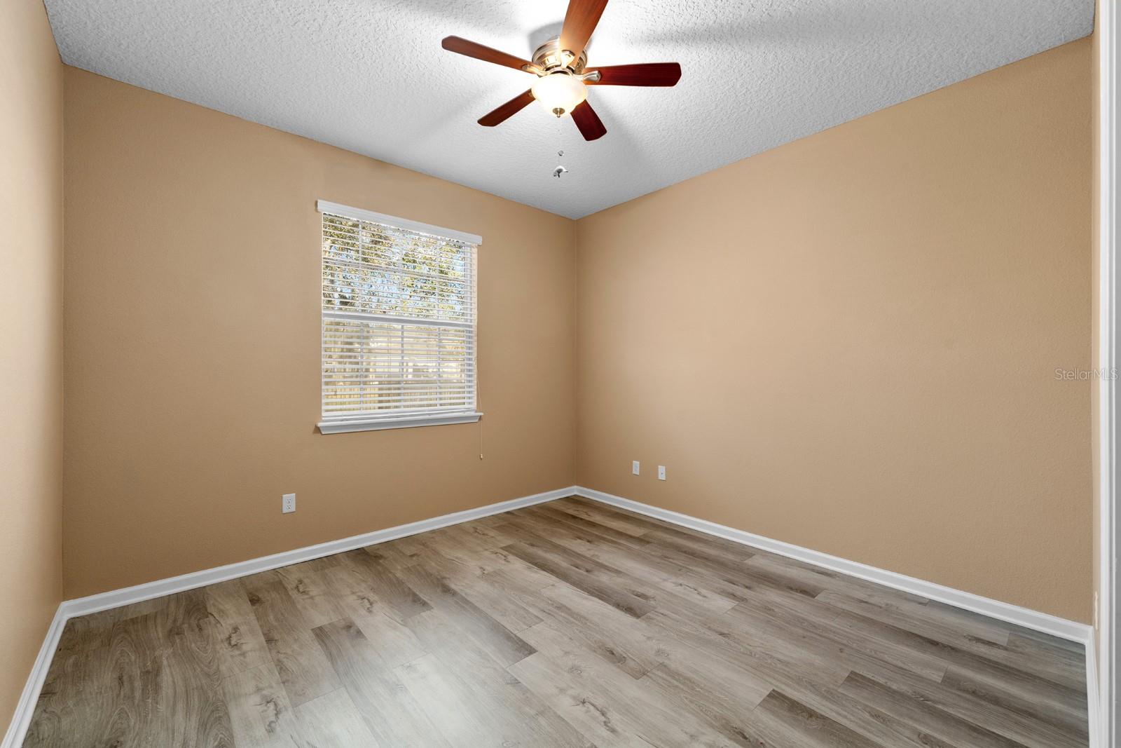 EAGLE LNDG/OAKLEAF PLANTATION - Residential