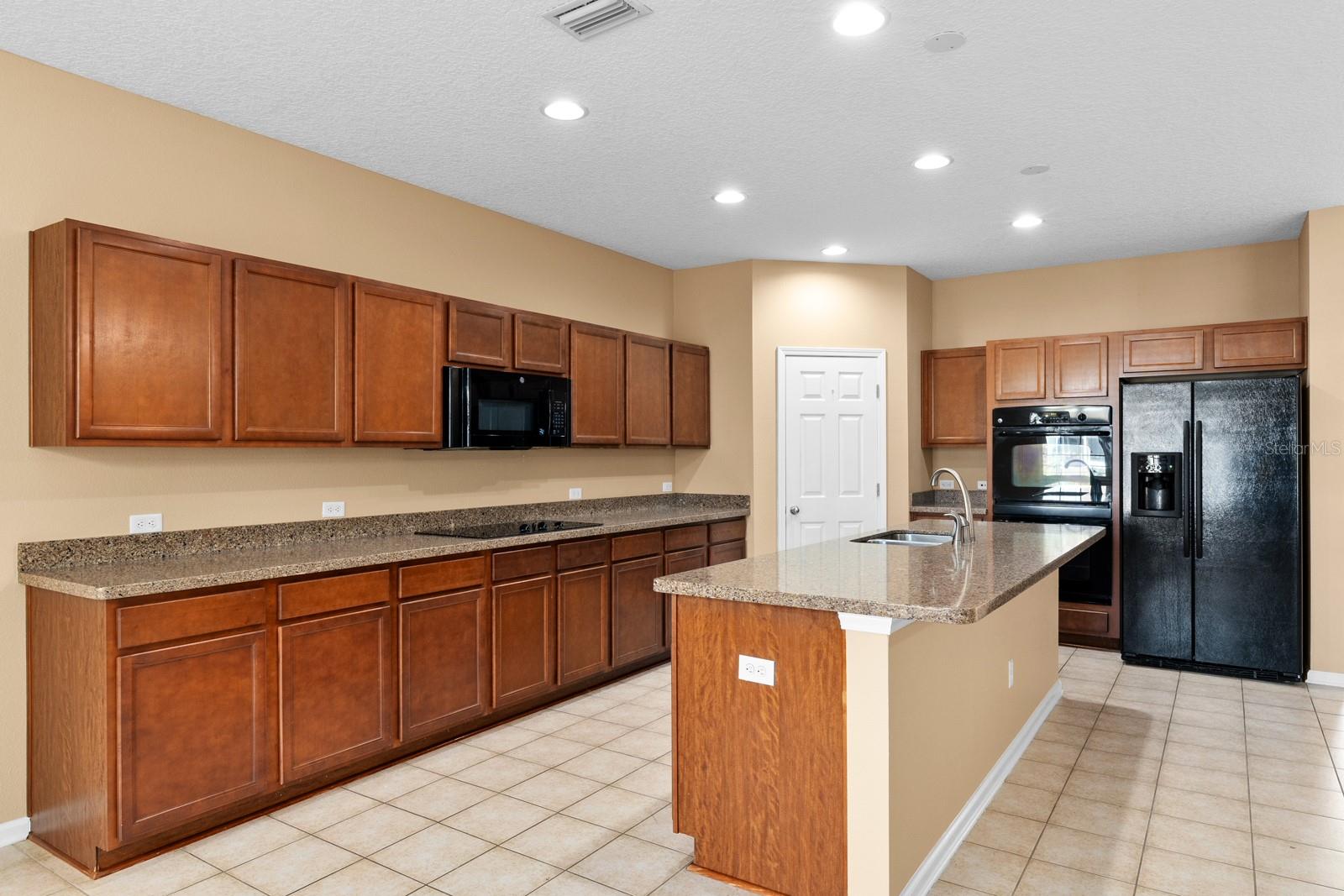 EAGLE LNDG/OAKLEAF PLANTATION - Residential