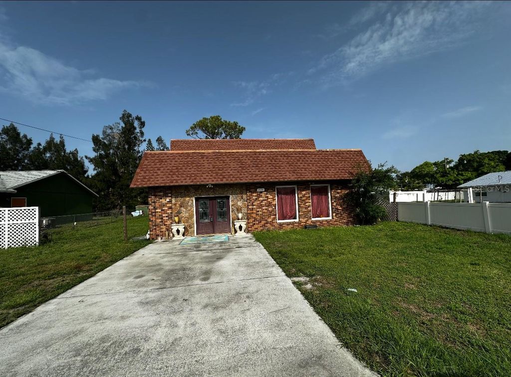 Photo of 5630 3rd Street W, Bradenton, FL 34207 (MLS # A4631772)