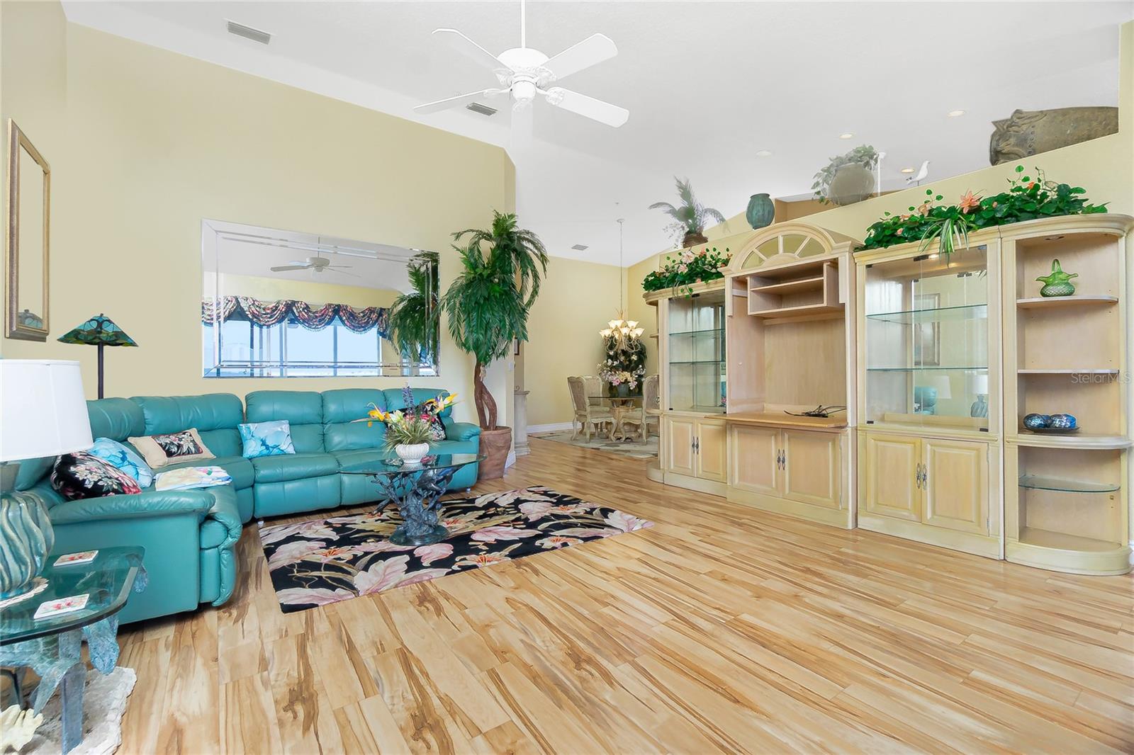 HARBOR WALK PH 03 - Residential