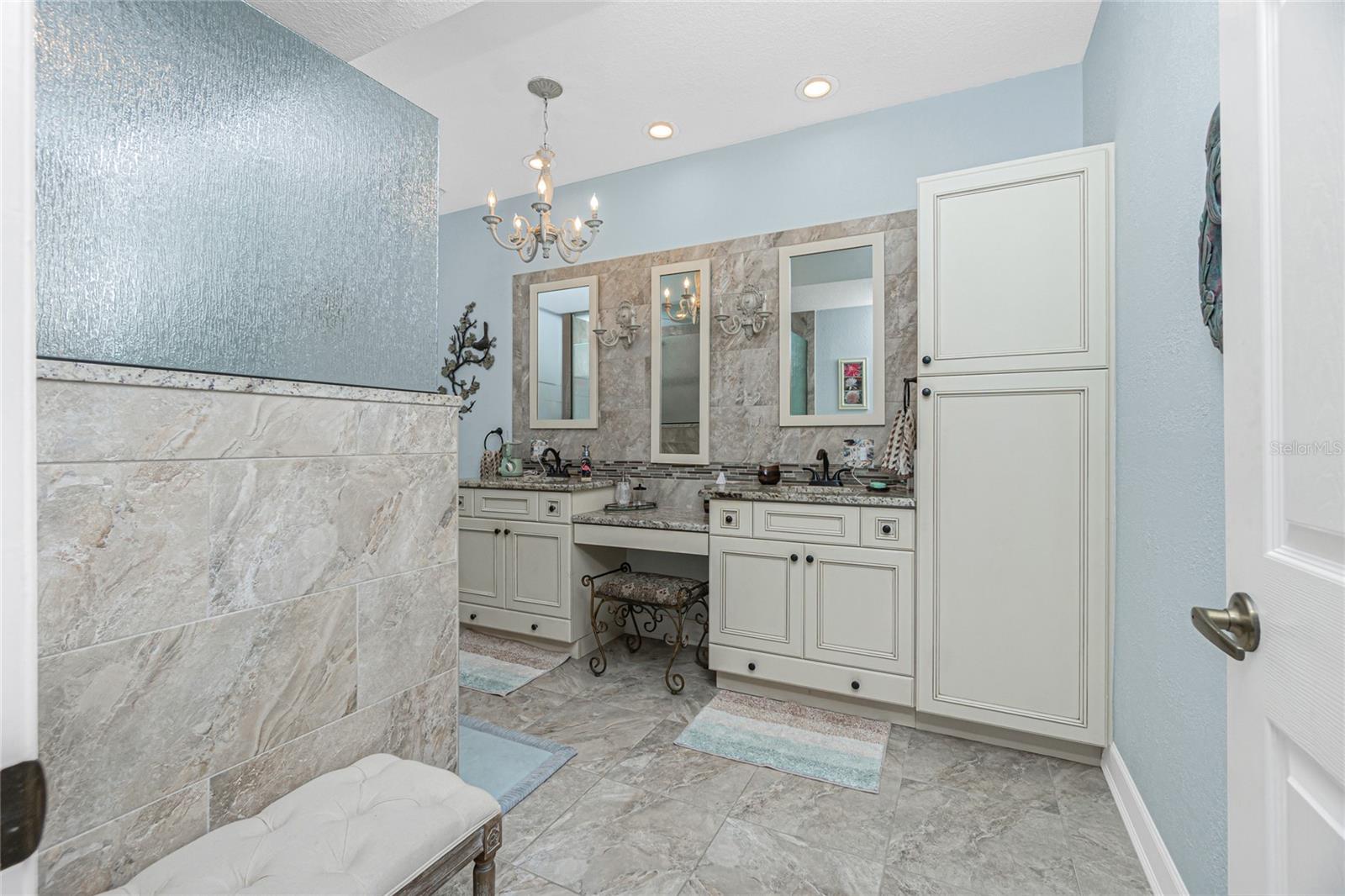 HARBOR WALK PH 03 - Residential