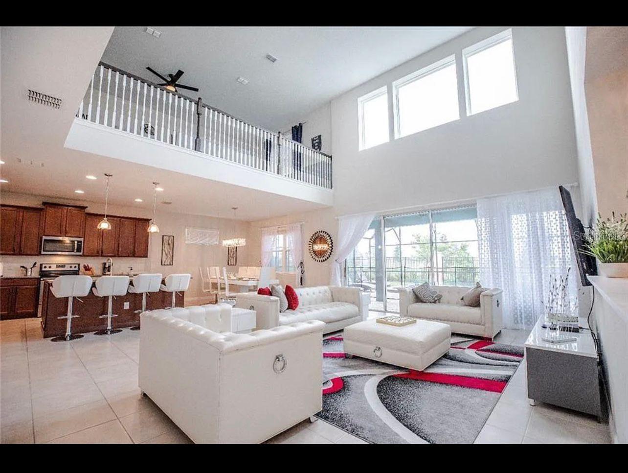 SOLARA RESIDENCE - Residential