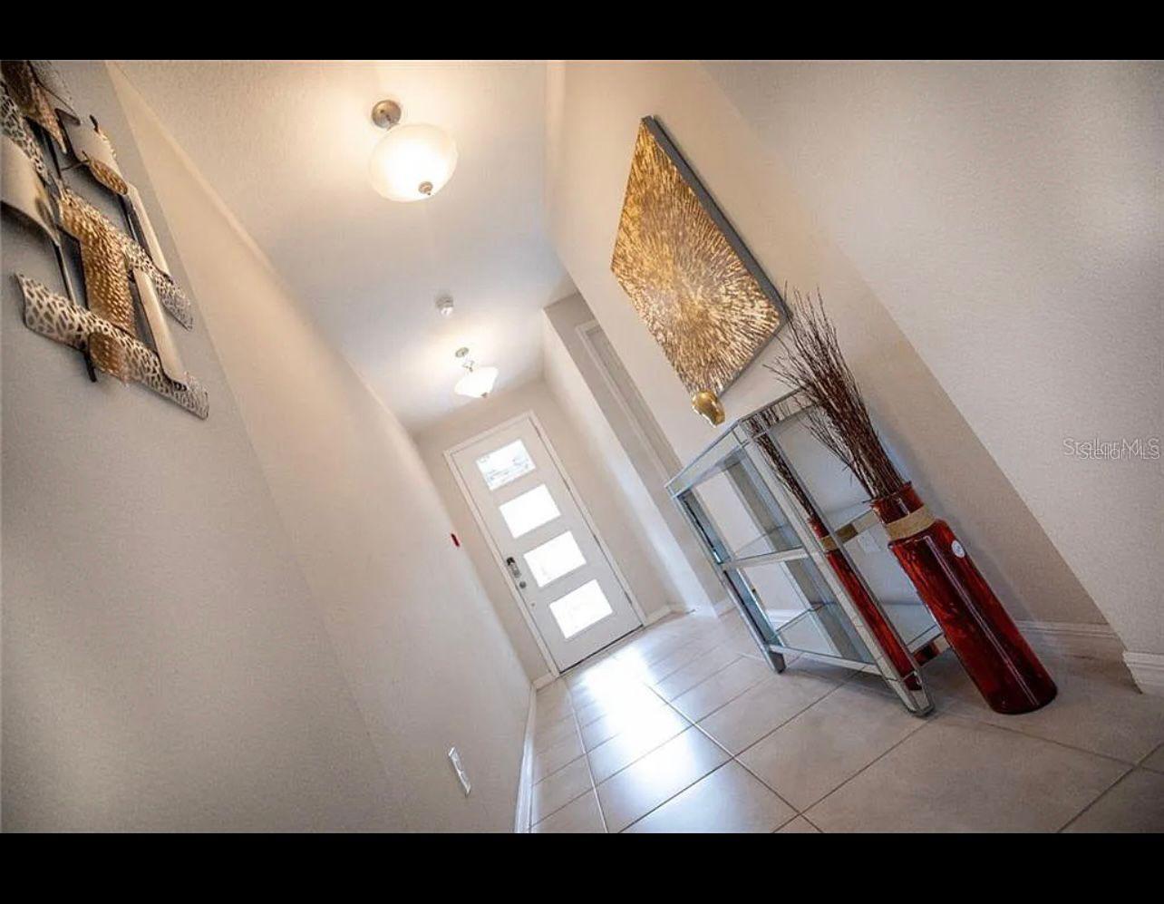 SOLARA RESIDENCE - Residential