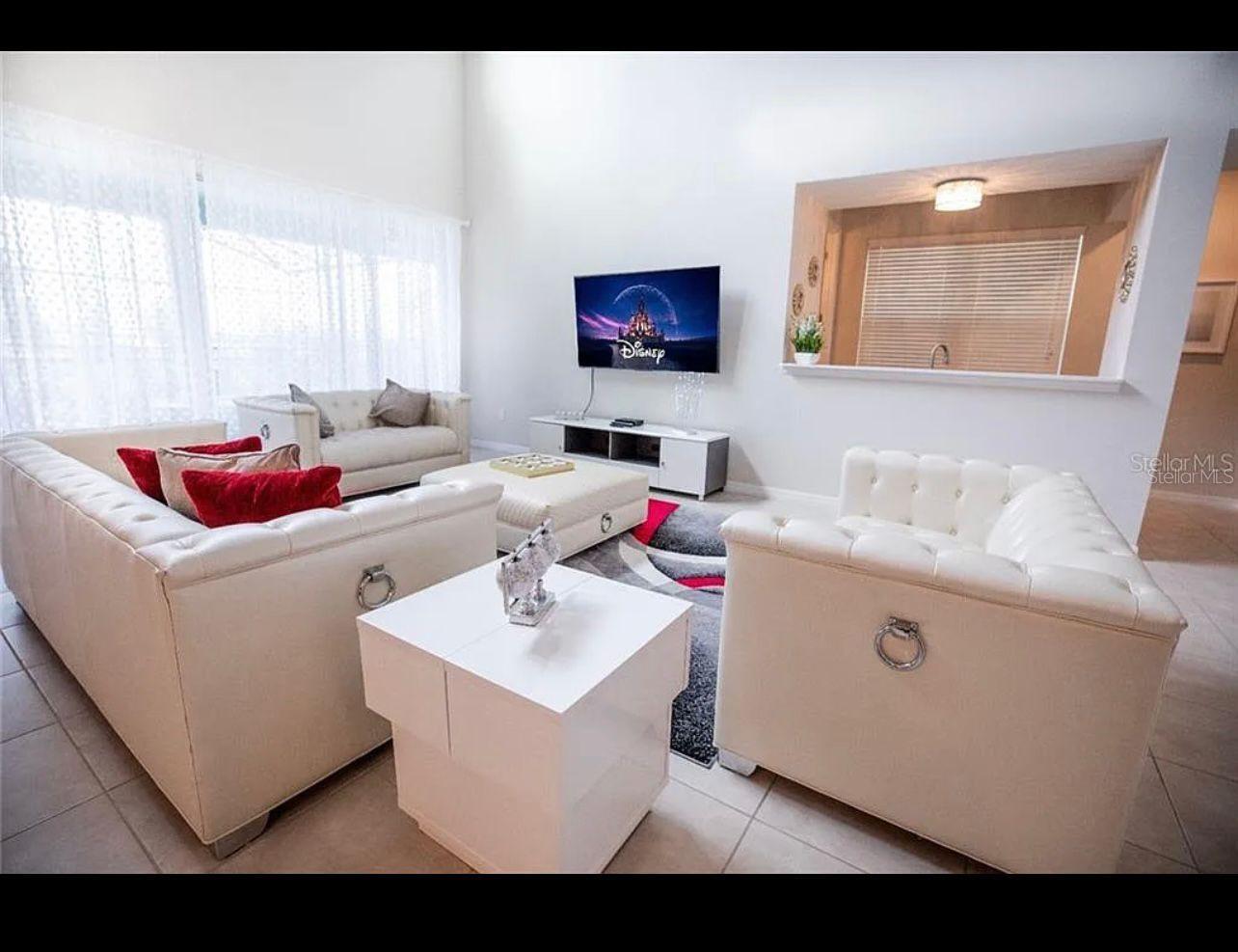 SOLARA RESIDENCE - Residential