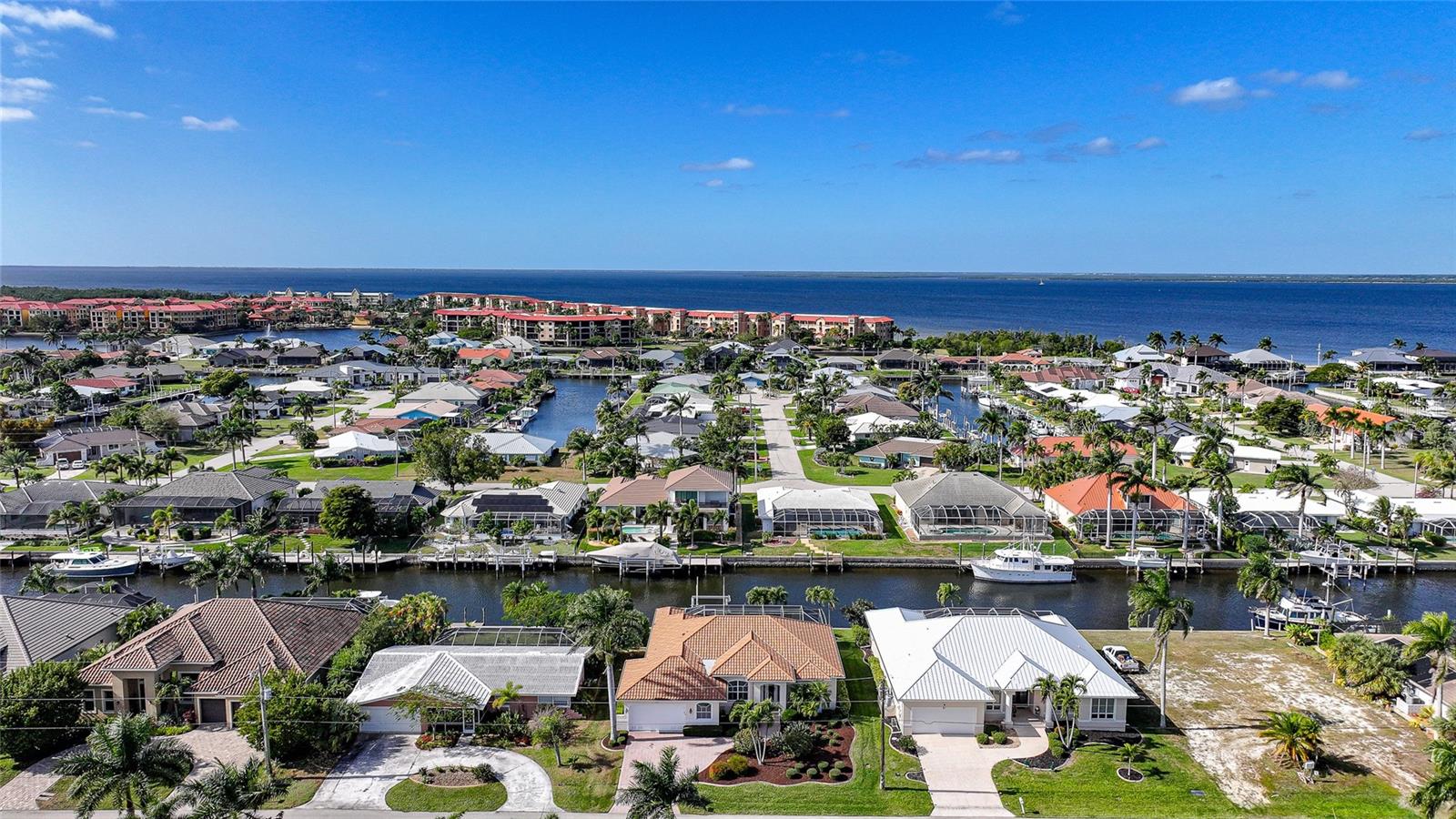 PUNTA GORDA ISLES SEC 04 - Residential