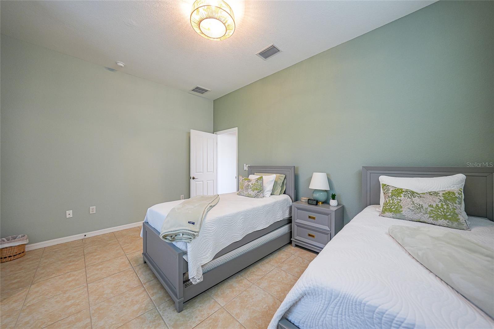 PUNTA GORDA ISLES SEC 04 - Residential