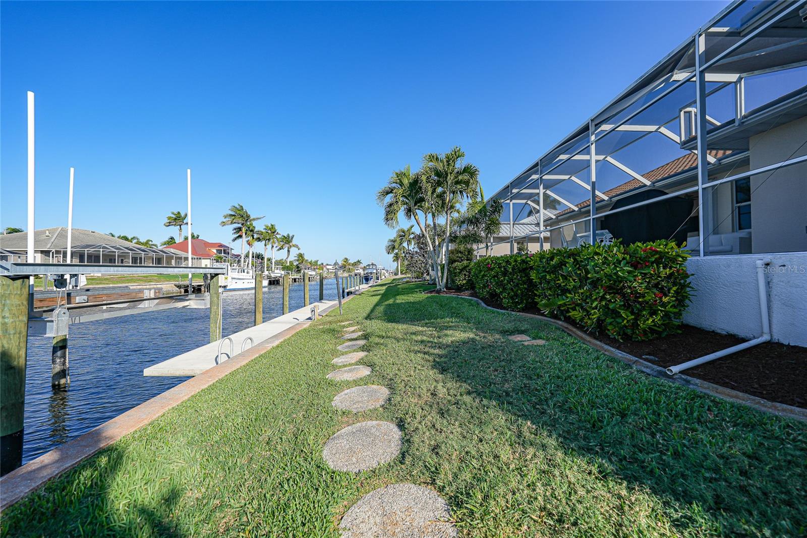 PUNTA GORDA ISLES SEC 04 - Residential