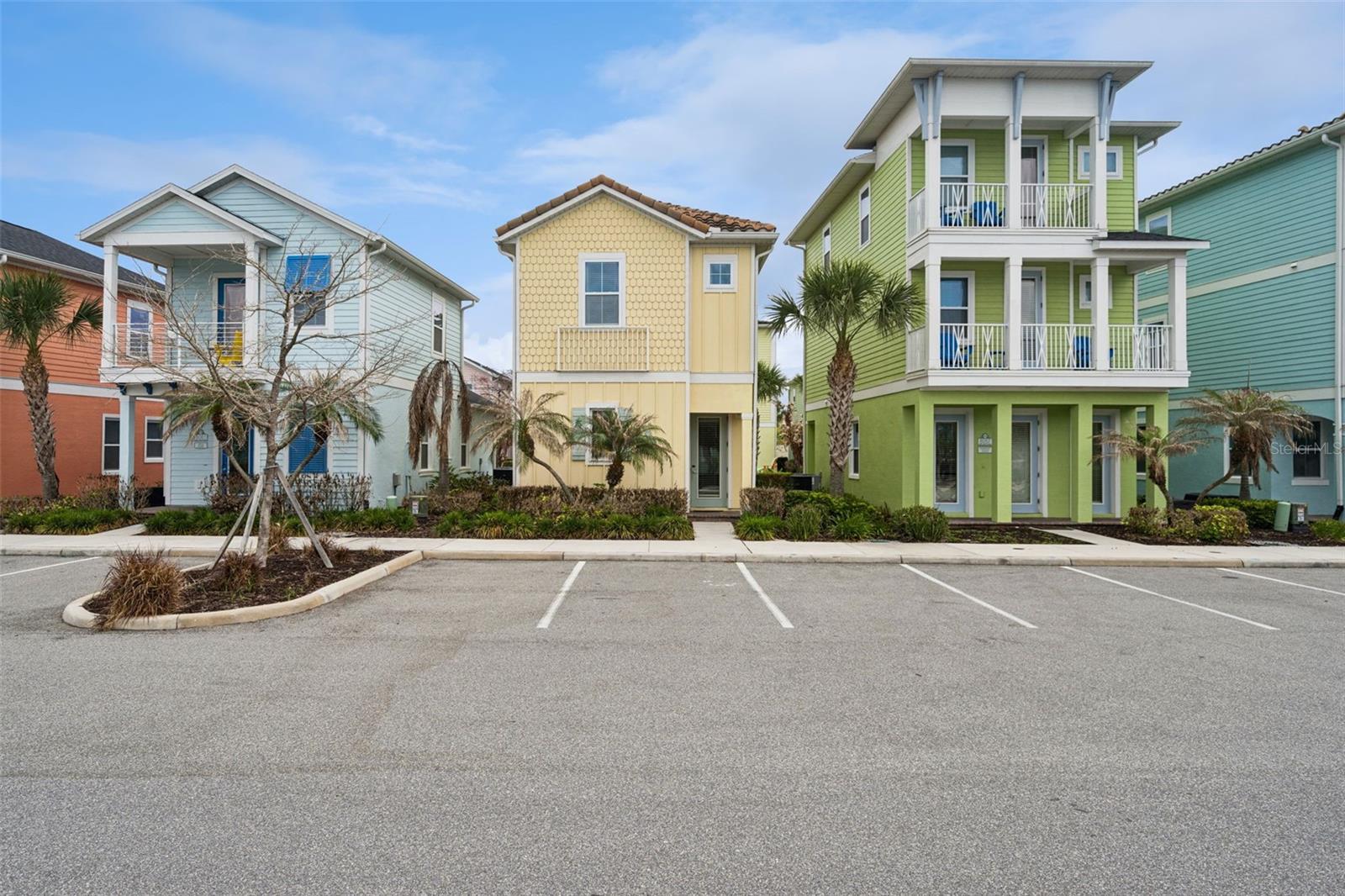 MARGARITAVILLE RESORT, ROLLING OAKS - Residential