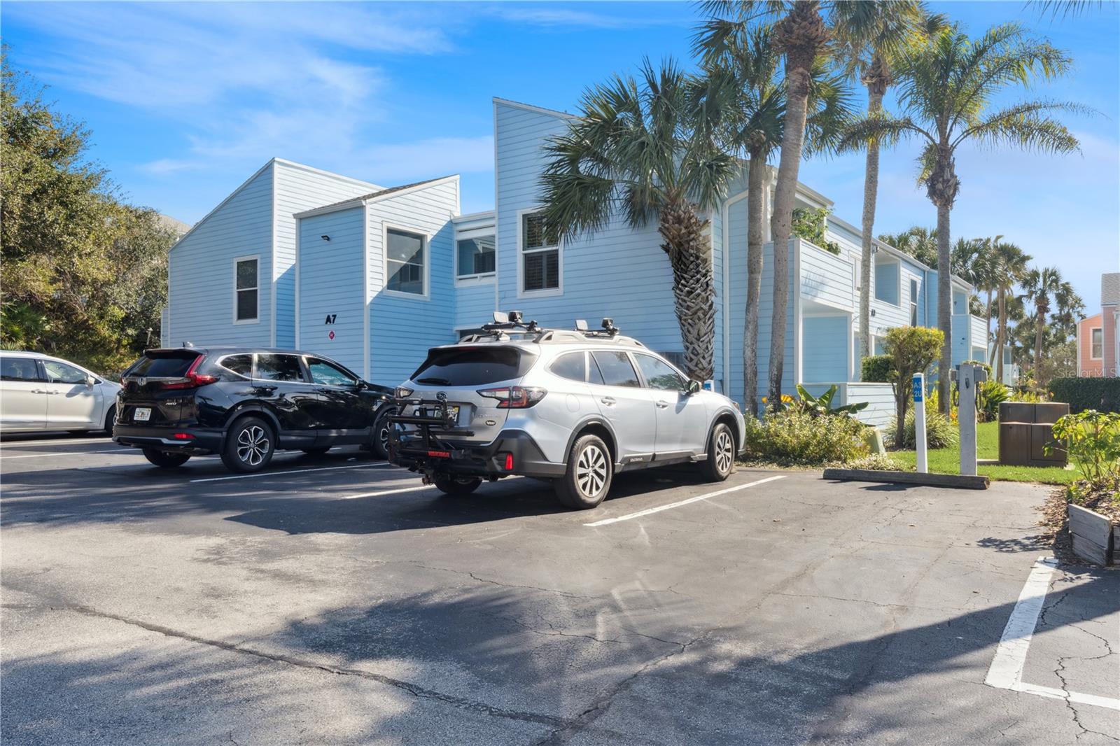 QUAIL HOLLOW - Residential