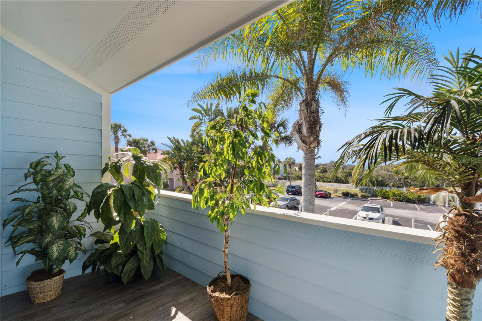 QUAIL HOLLOW - Residential