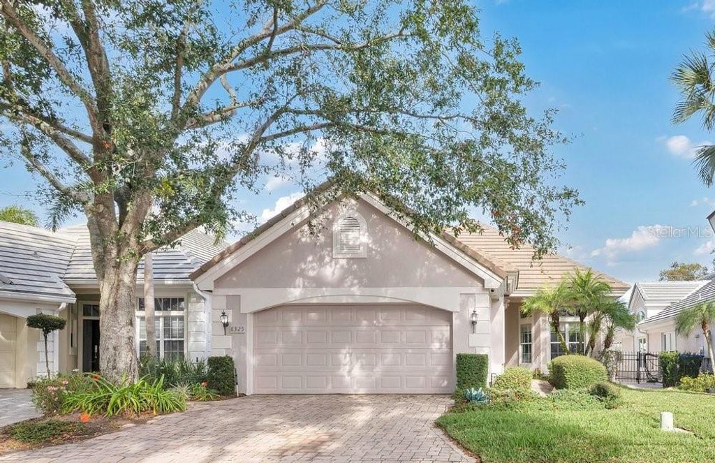 Photo of 8325 Foxworth Circle #22, Orlando, FL 32819 (MLS # O6391257)