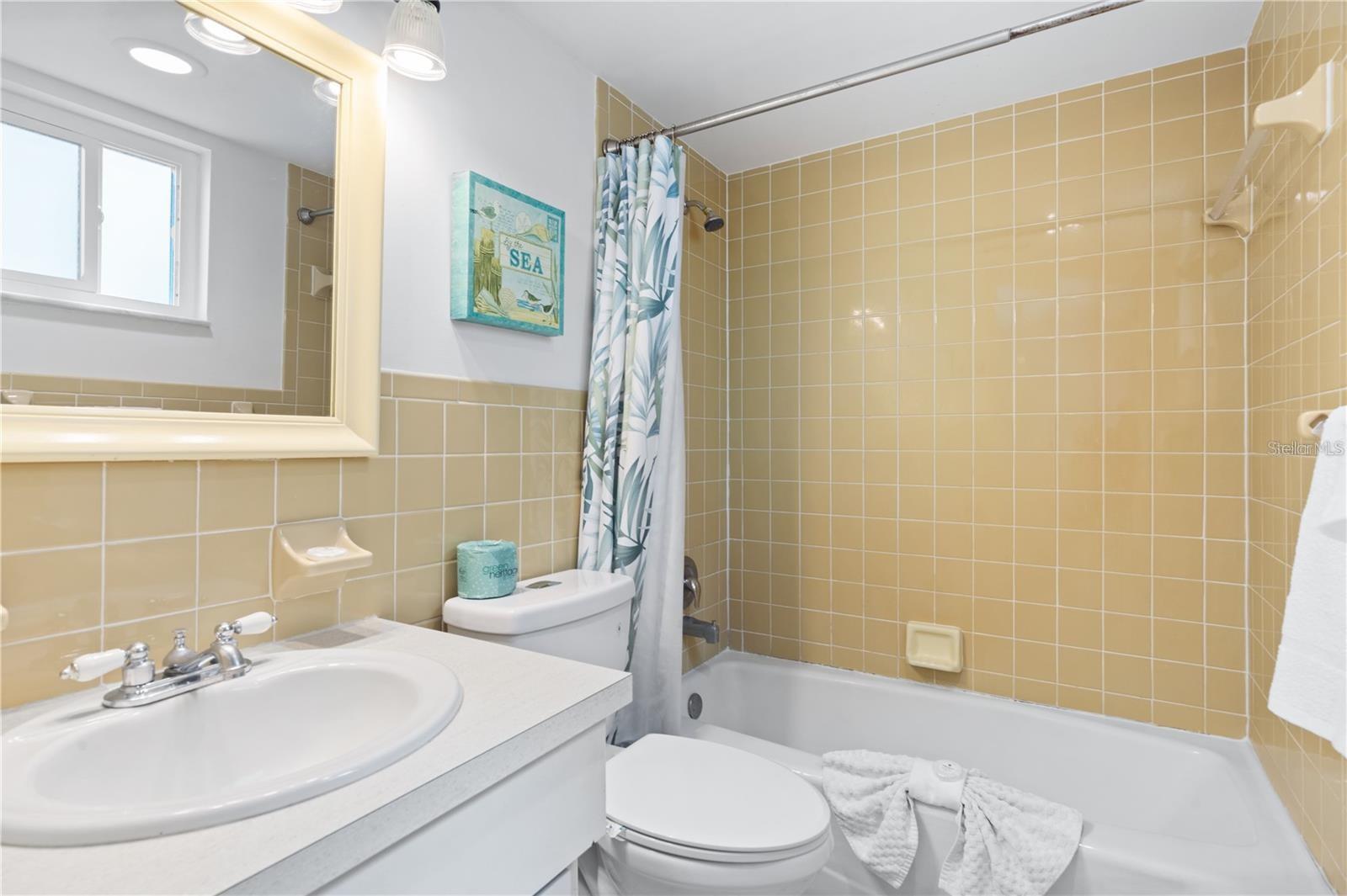 REDINGTON SURF MOTEL CONDO - Residential