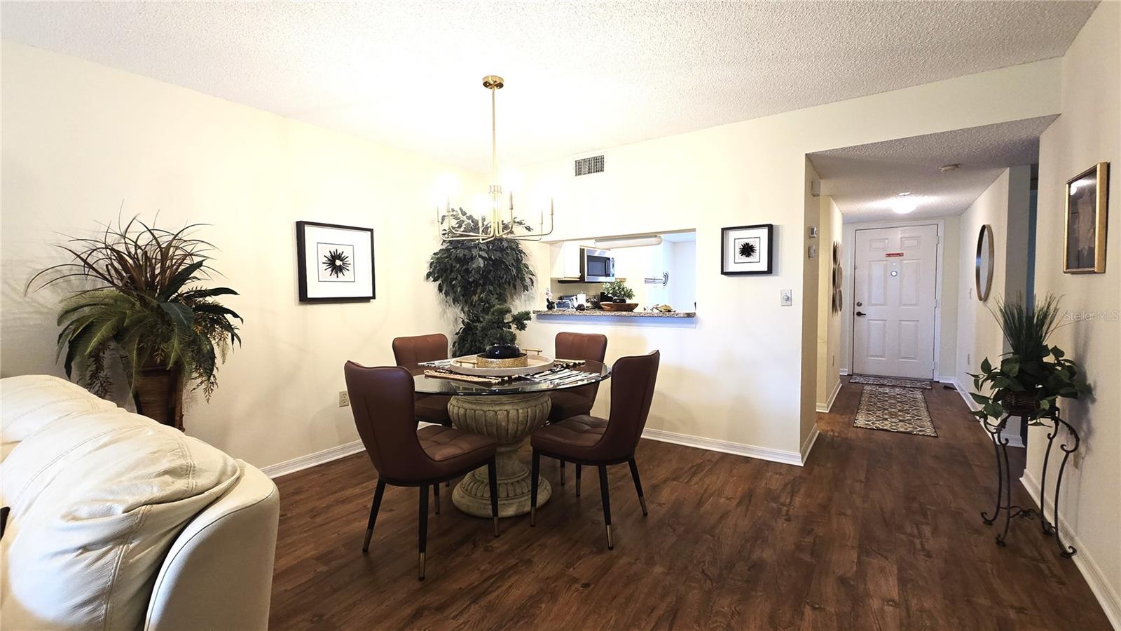 TERRACES 1 OF TARA - Residential Lease