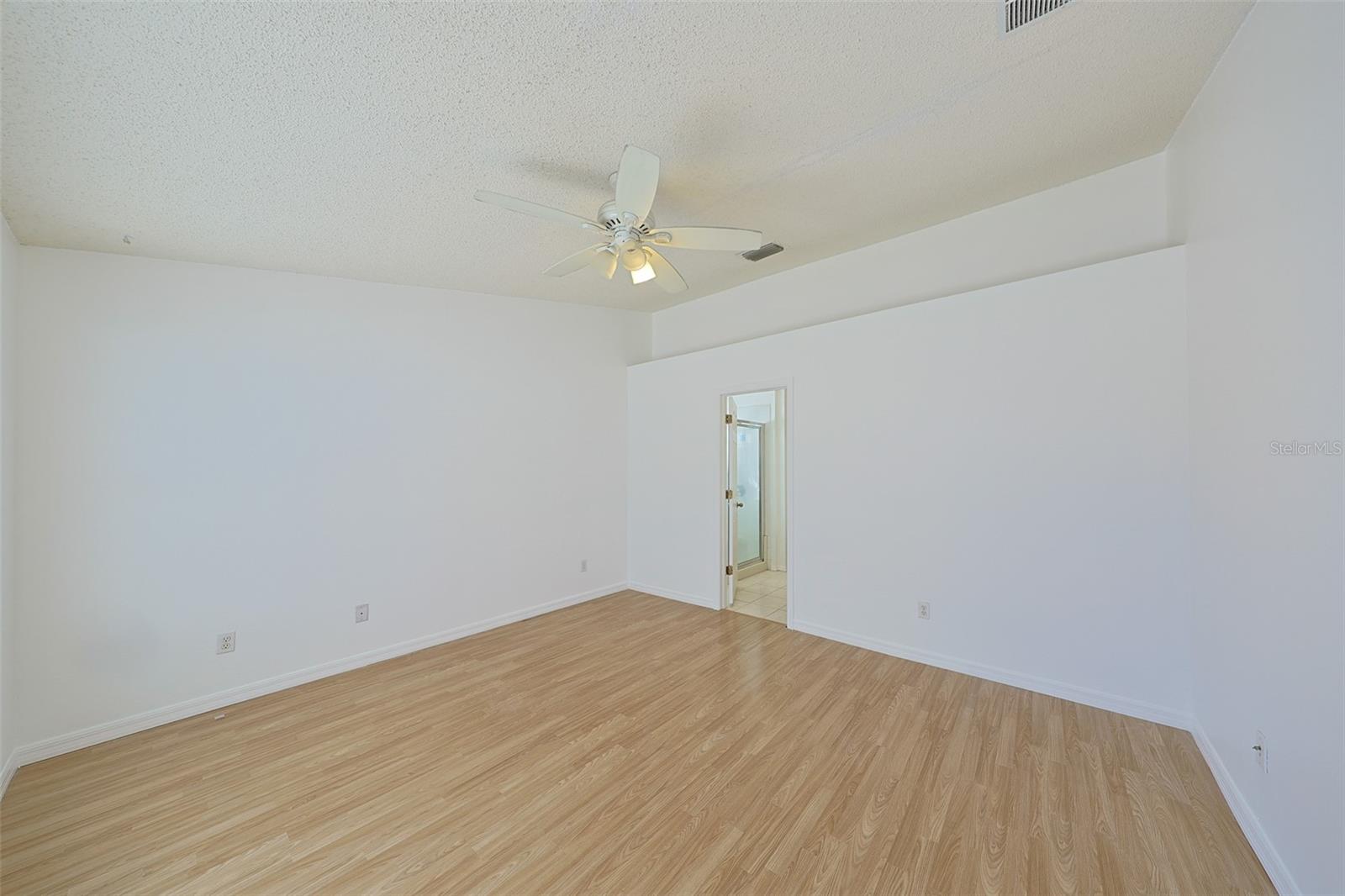 ISLAND WALK PH II - Residential