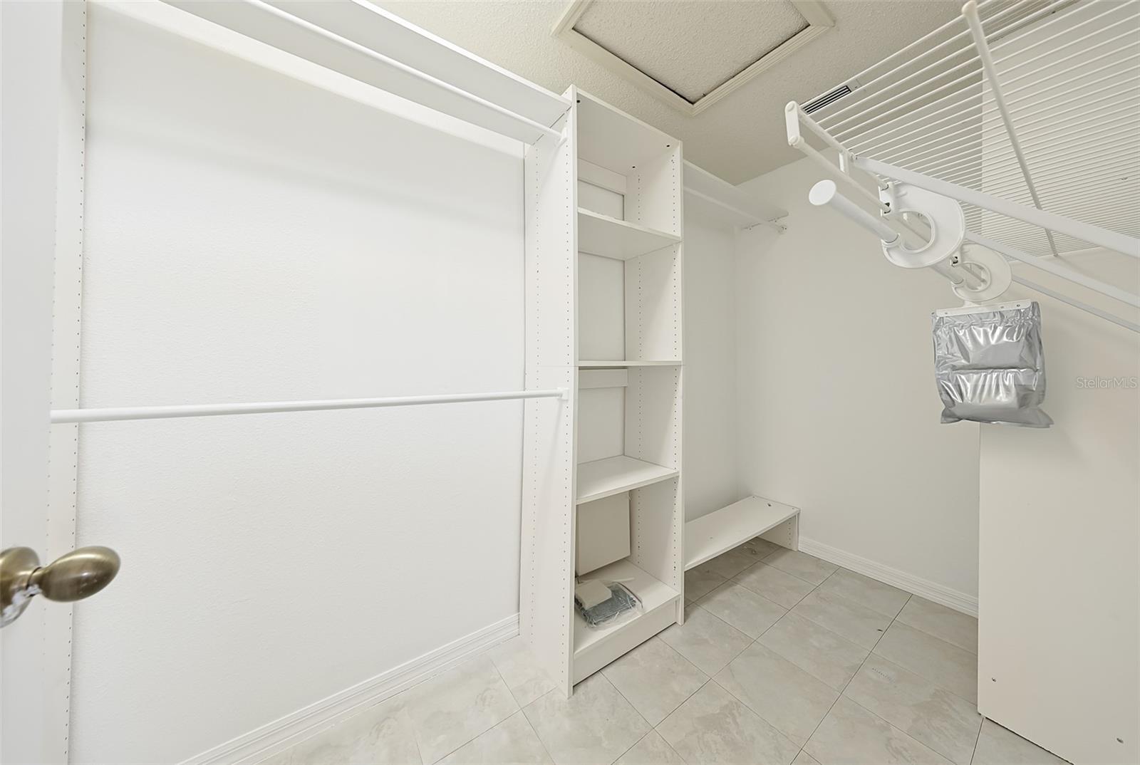 ISLAND WALK PH II - Residential