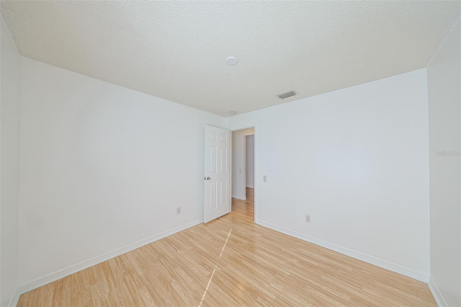 ISLAND WALK PH II - Residential