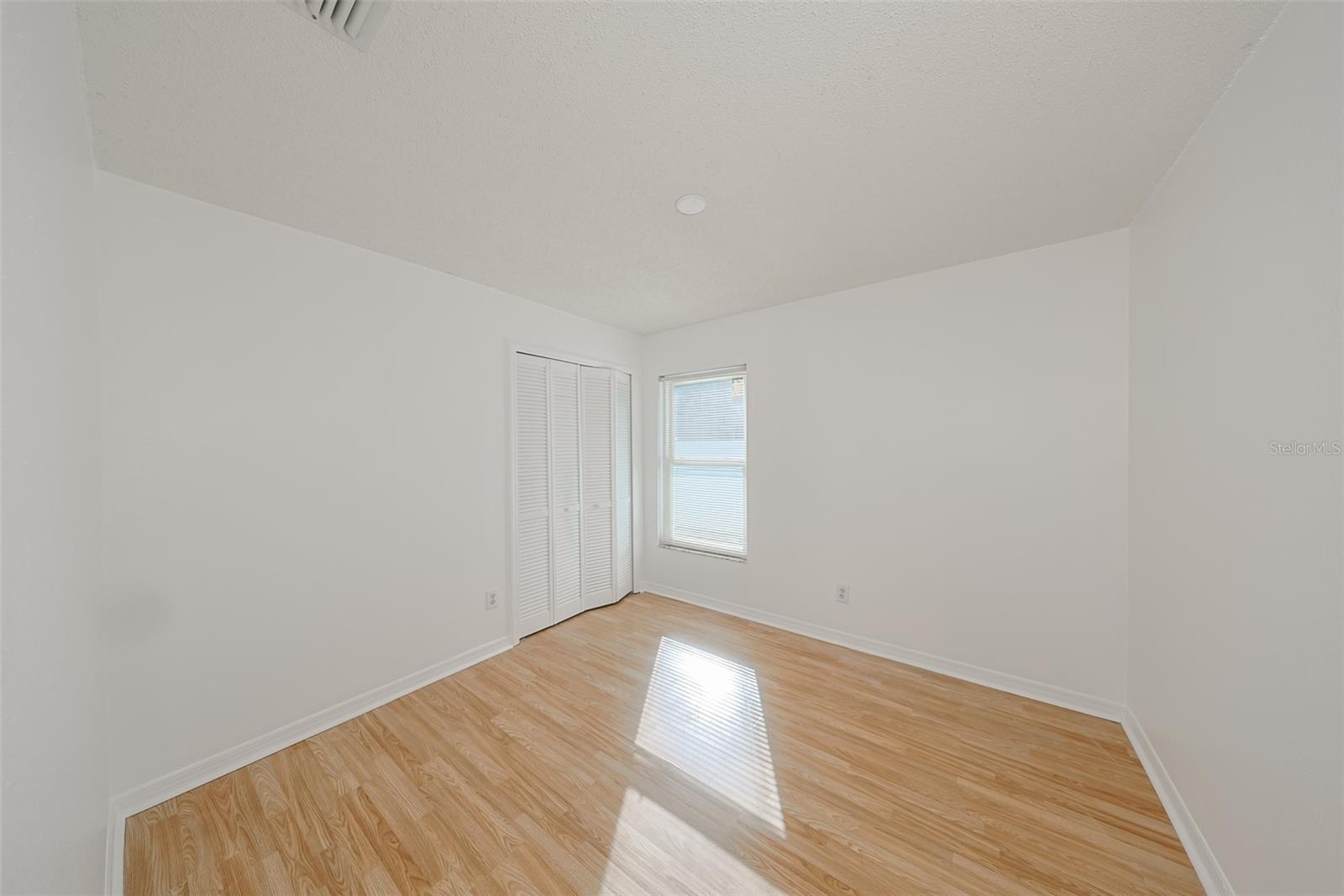 ISLAND WALK PH II - Residential