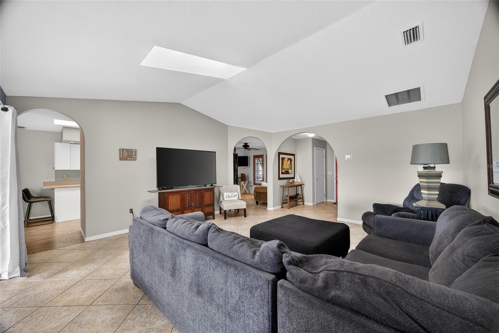 ROTONDA WEST PEBBLE BEACH - Residential