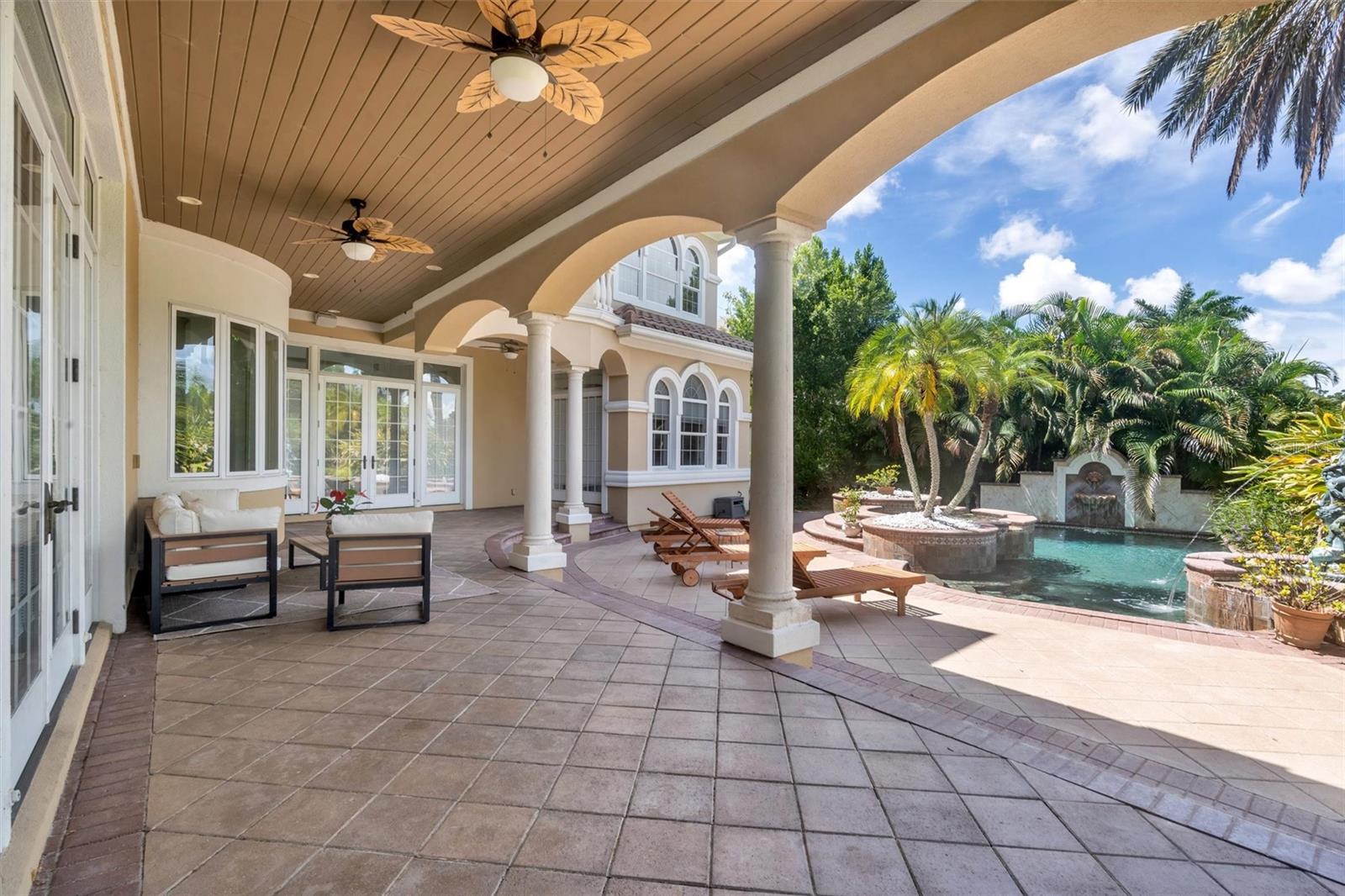 BAYOU CLUB ESTATES TR 2 PH 2 - Residential