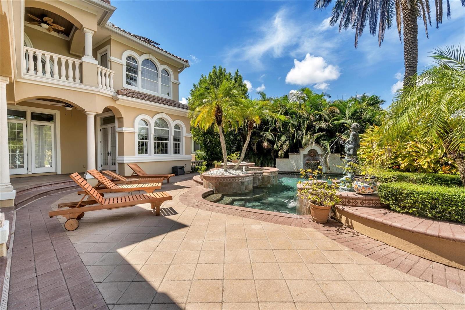 BAYOU CLUB ESTATES TR 2 PH 2 - Residential