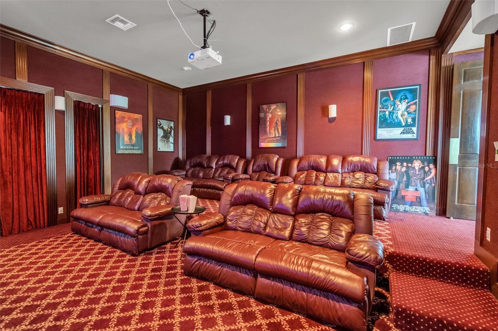 BAYOU CLUB ESTATES TR 2 PH 2 - Residential