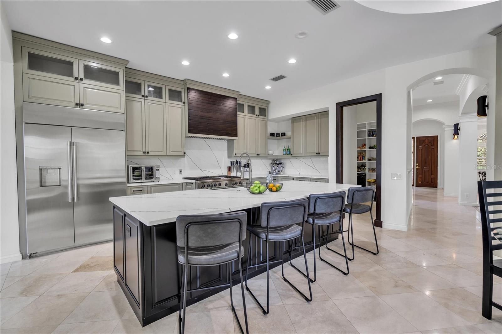 BAYOU CLUB ESTATES TR 2 PH 2 - Residential