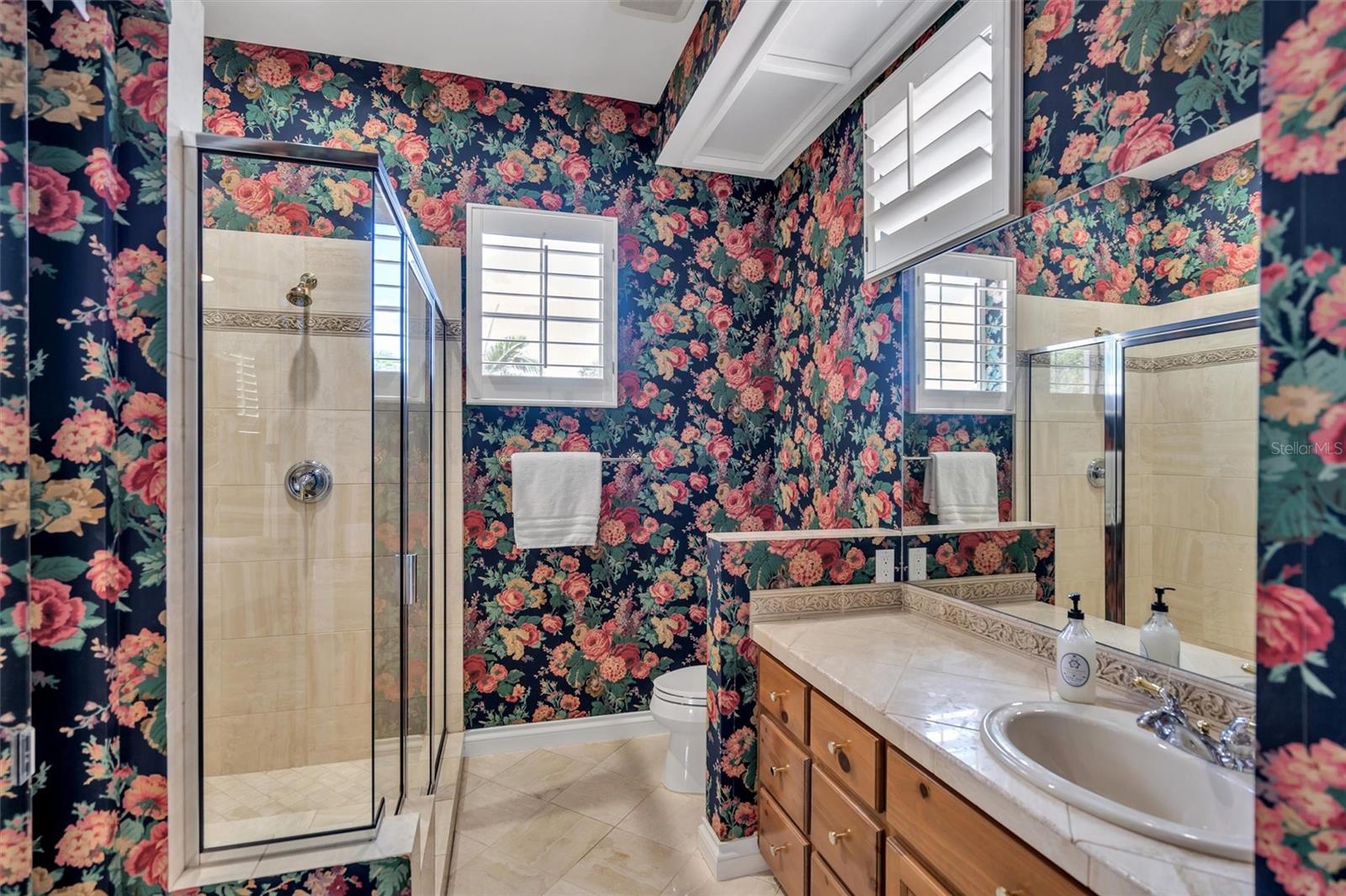 BAYOU CLUB ESTATES TR 2 PH 2 - Residential