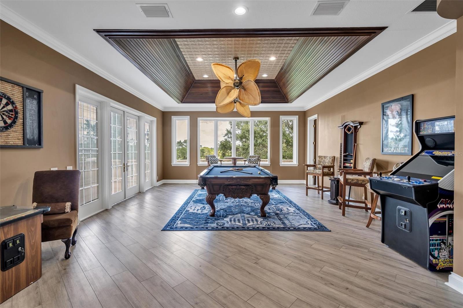 BAYOU CLUB ESTATES TR 2 PH 2 - Residential