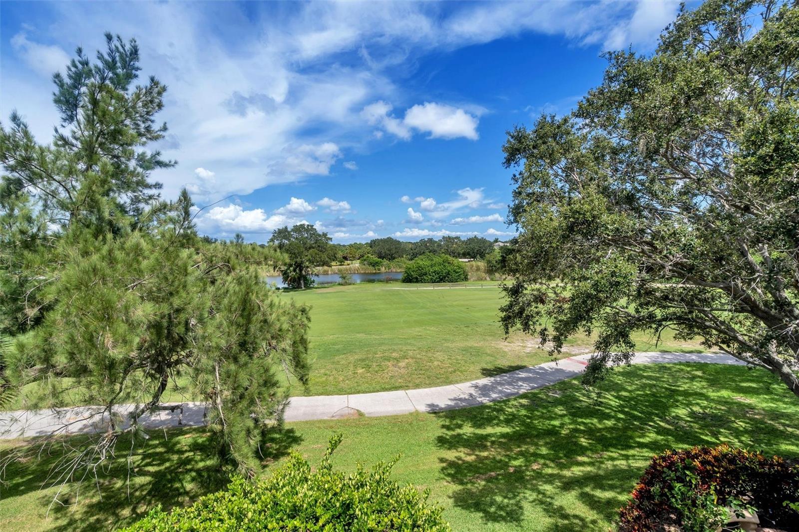 BAYOU CLUB ESTATES TR 2 PH 2 - Residential