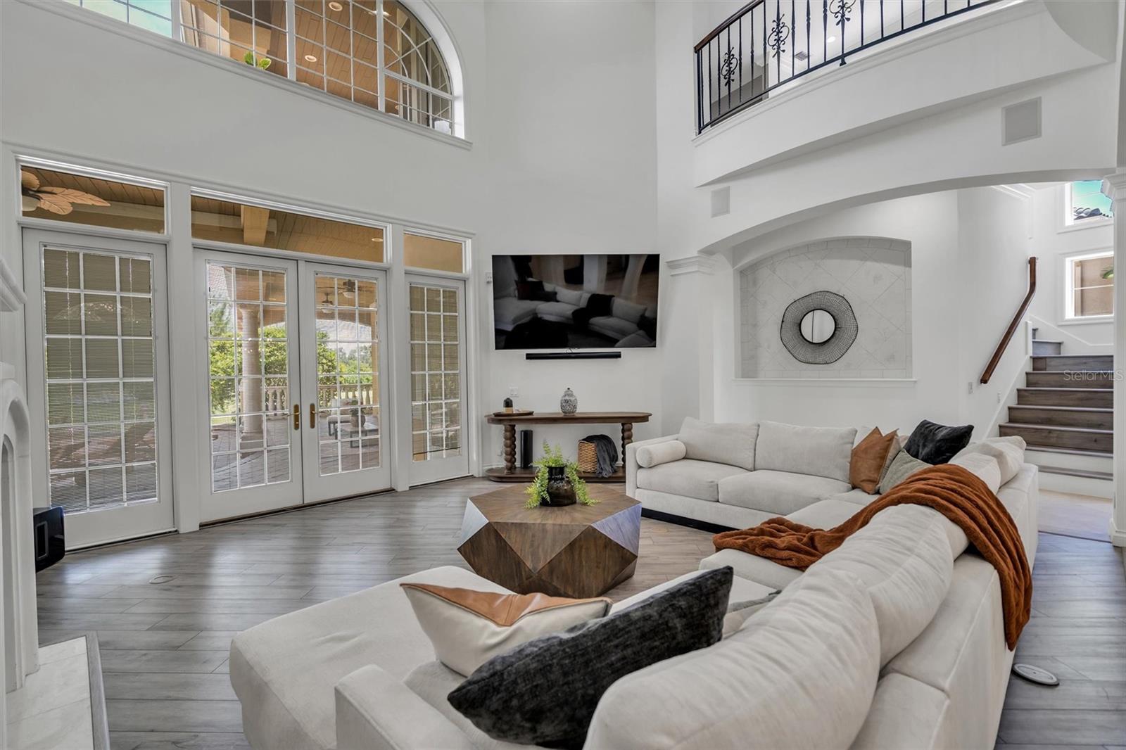 BAYOU CLUB ESTATES TR 2 PH 2 - Residential