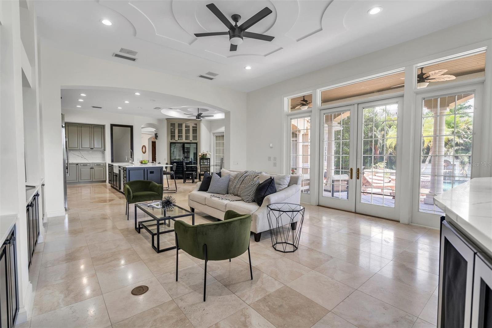 BAYOU CLUB ESTATES TR 2 PH 2 - Residential