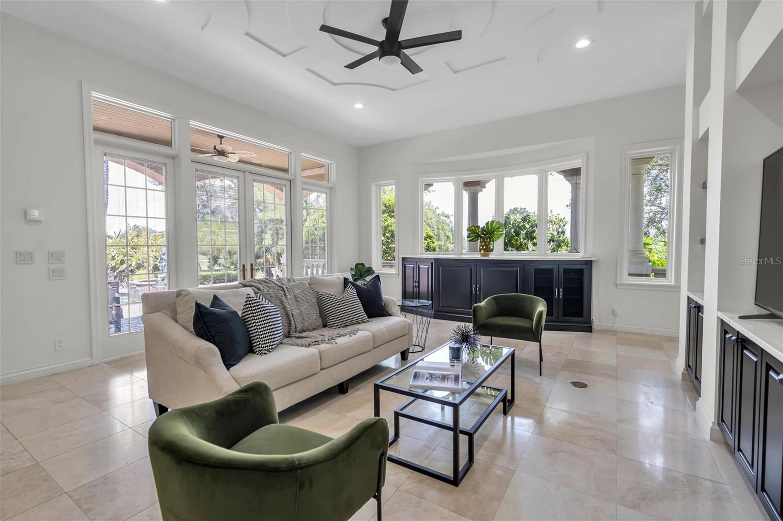 BAYOU CLUB ESTATES TR 2 PH 2 - Residential