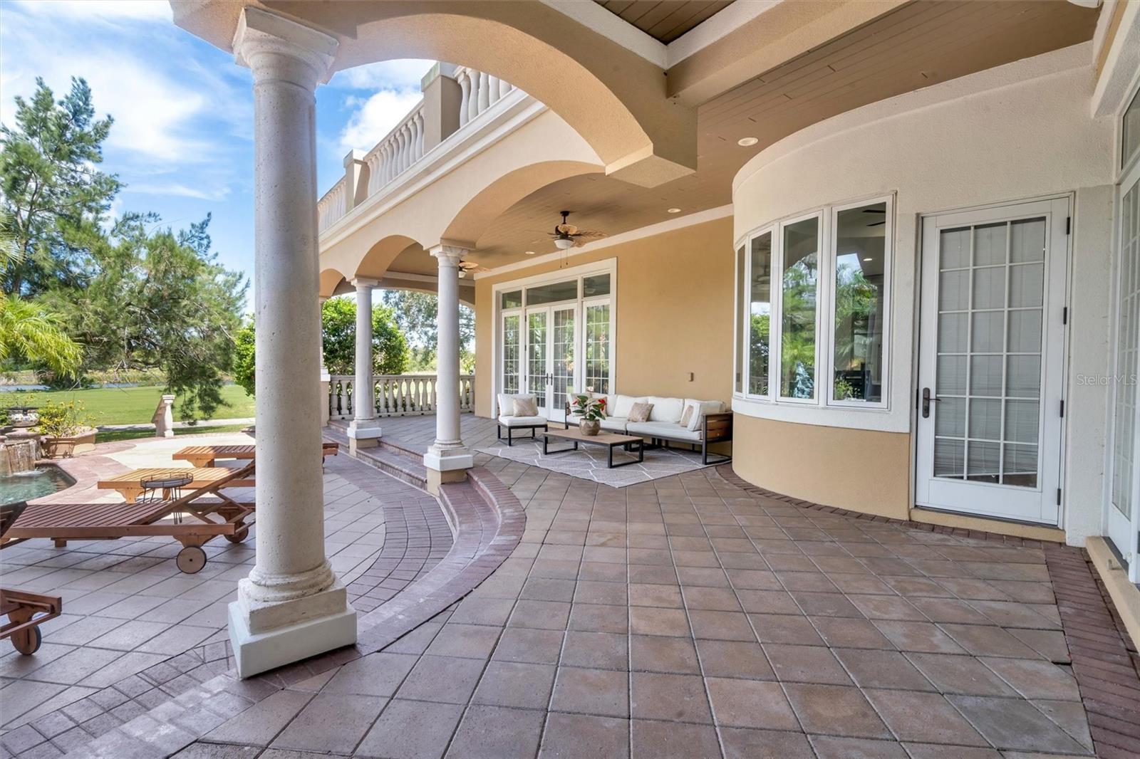 BAYOU CLUB ESTATES TR 2 PH 2 - Residential