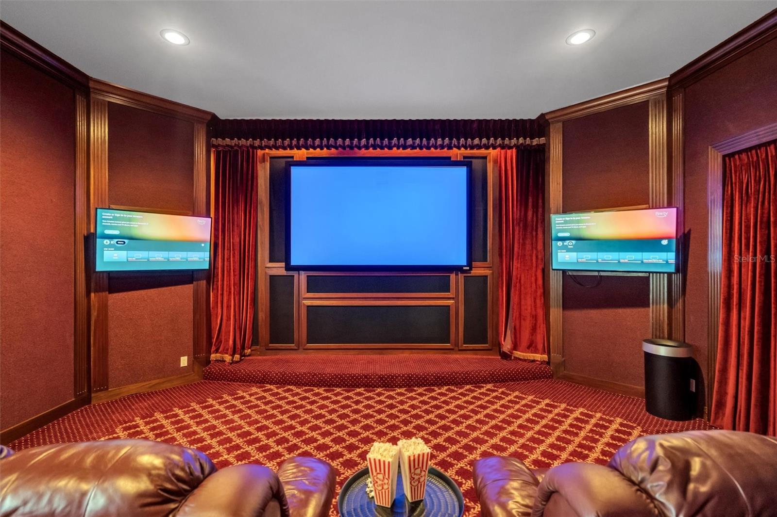 BAYOU CLUB ESTATES TR 2 PH 2 - Residential