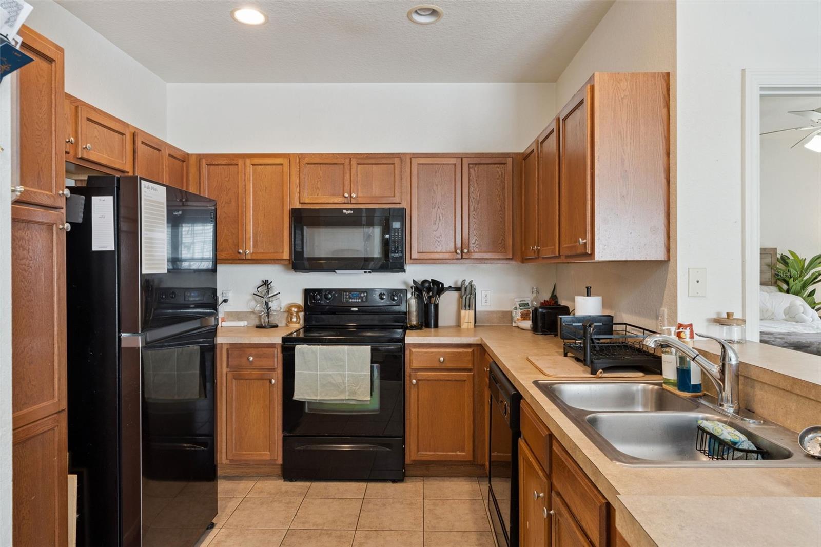 ESTATES/PK CENTRAL CONDO - Residential